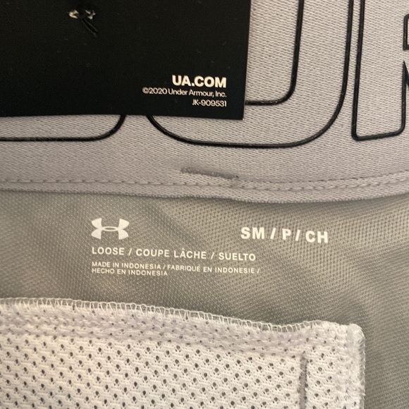 Under Armour men’s baseball pant small NWT gray with black stripe relaxed fit - Picture 4 of 6